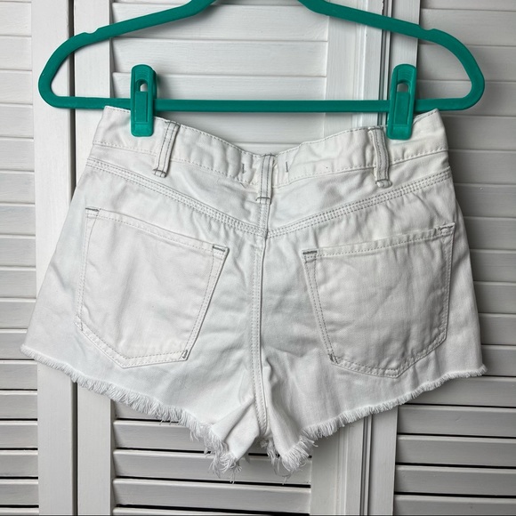 Free People White Denim Shorts Size 26 - Picture 5 of 5